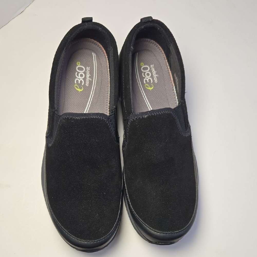 Easy Spirit Black Slip-On Shoes Size 8.5